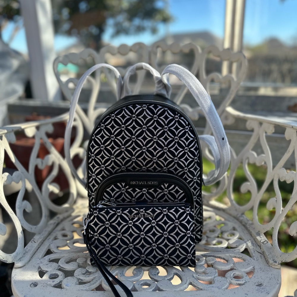 Michael Kors Black and silver Patterned Backpack and wallet - Picture 2 of 12